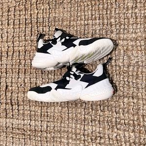 Adidas Trae Young 1.0 Men’s Size 10.5 Basketball Shoes